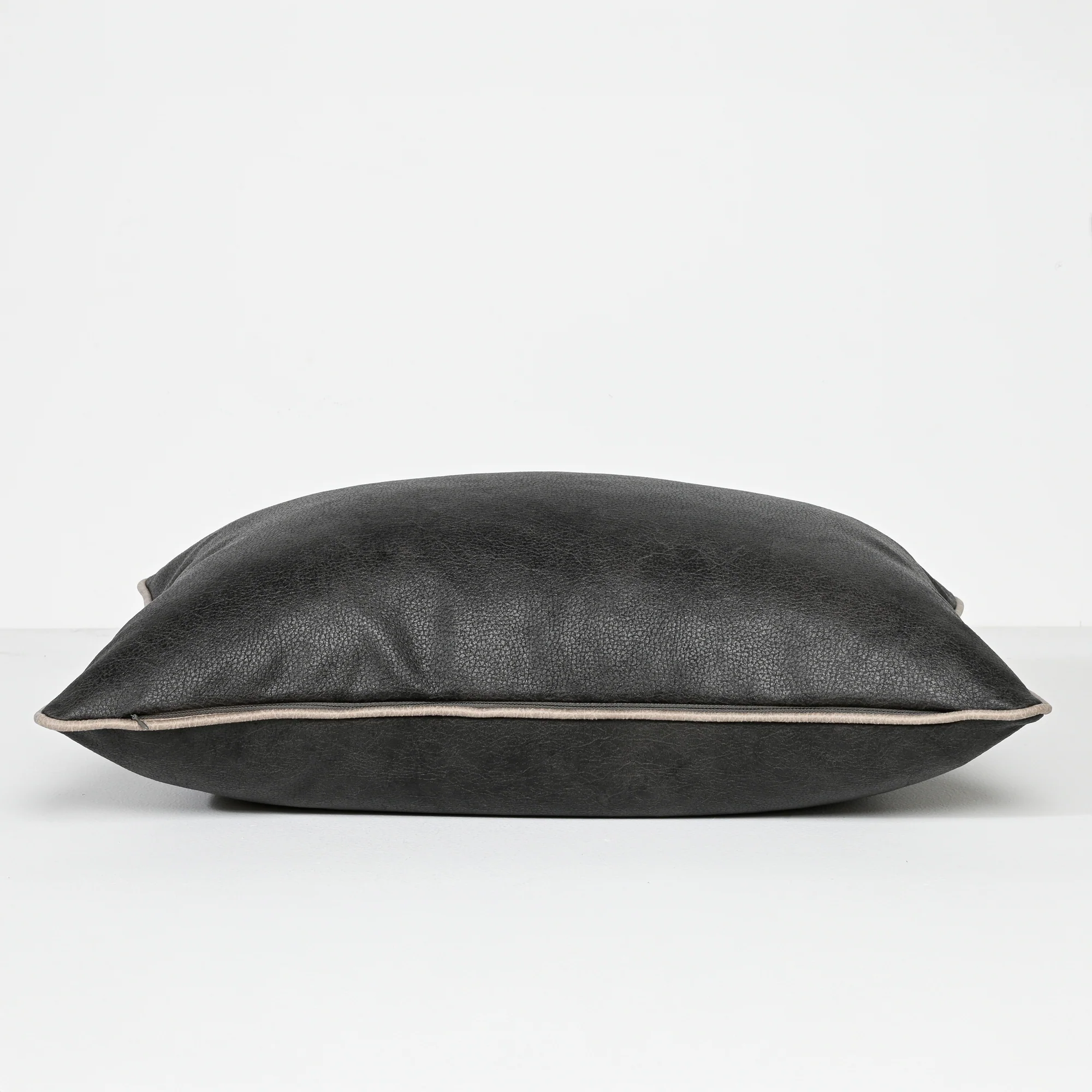 Art Leather Onyx Lumbar Cushion - Image 2