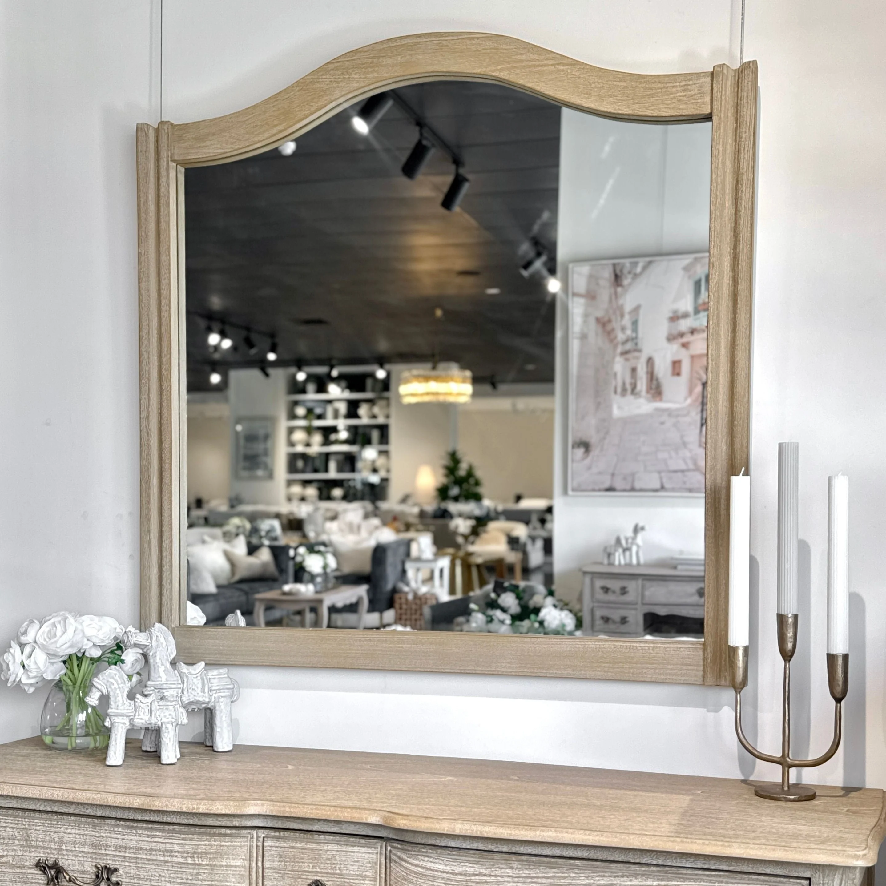 Charlotte Mirror - Image 2
