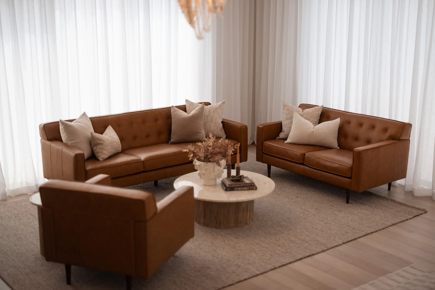Chiswick Leather Armchair - Image 5
