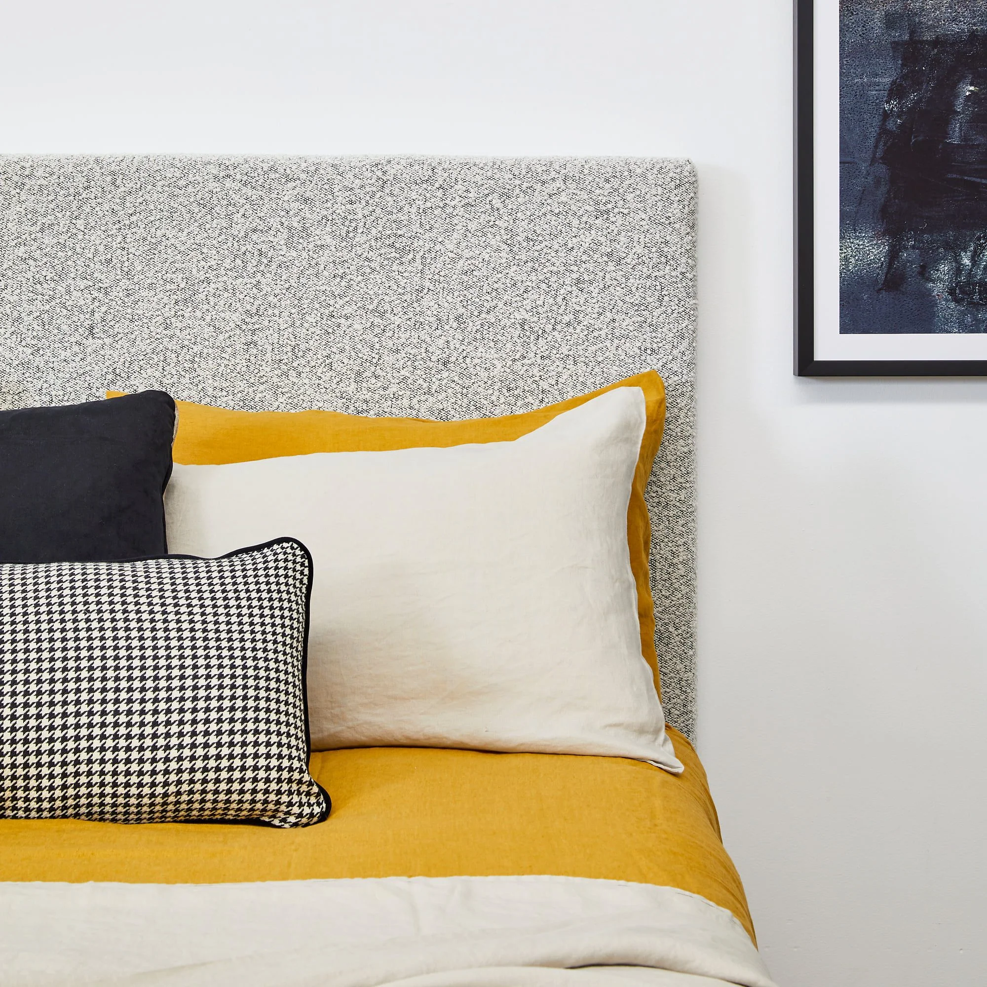 Coco Piped Lumbar Cushion - Houndstooth