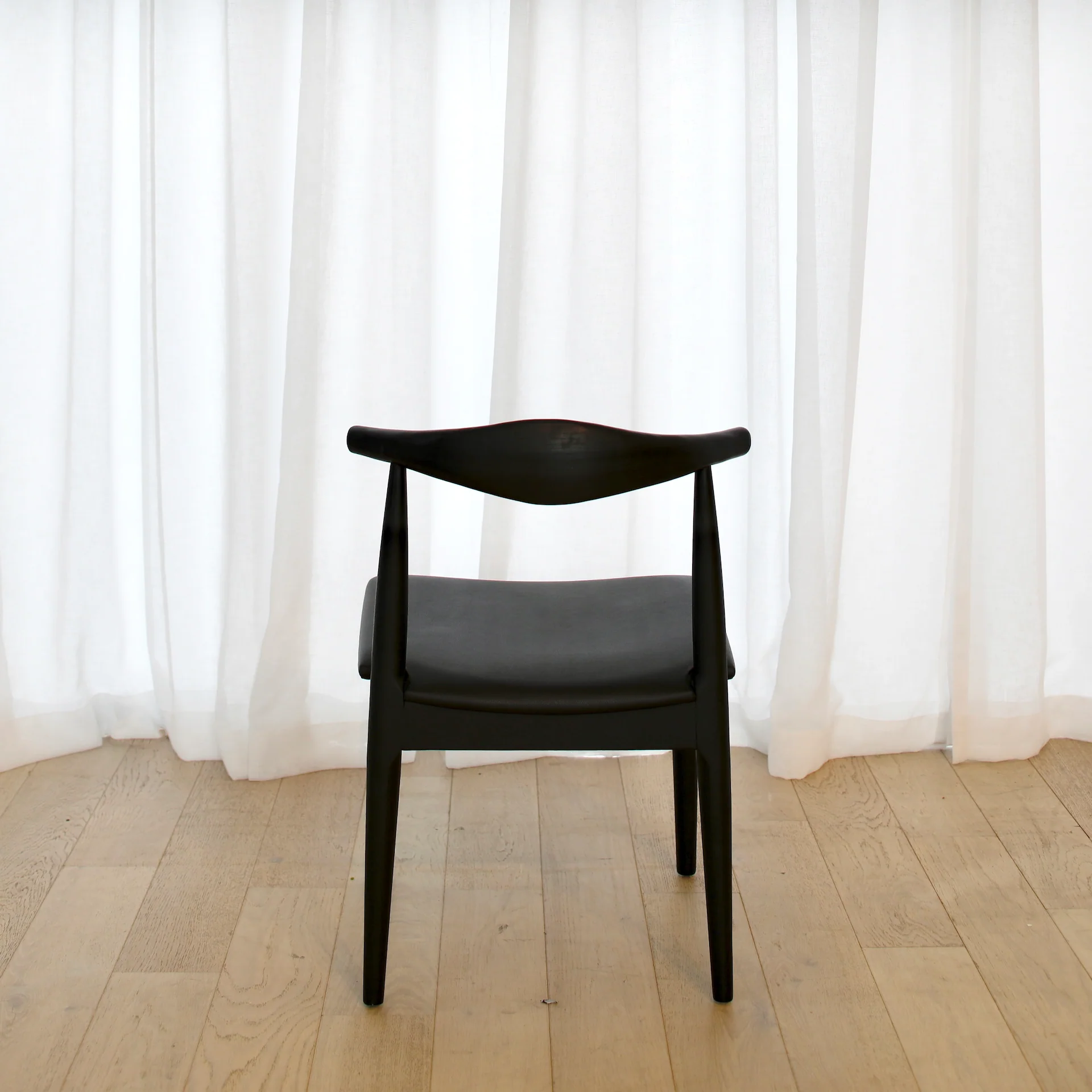 Elm Elbow Chair - Black - Image 7
