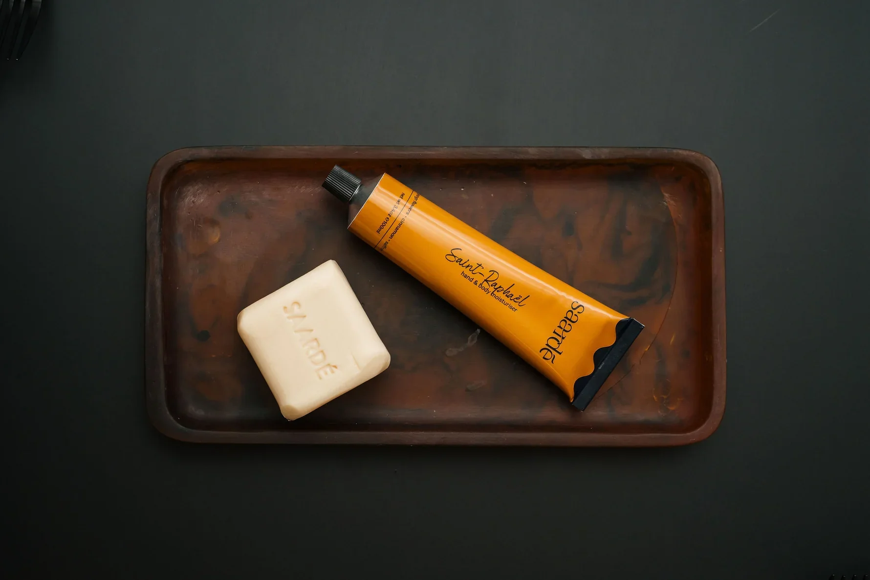 Hand & Body Moisturiser - Saint-Raphael - Image 3