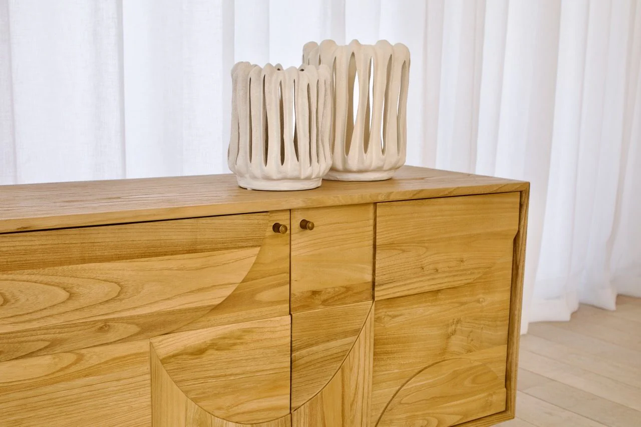 Juniper 4 Door Entertainment Unit - Image 3