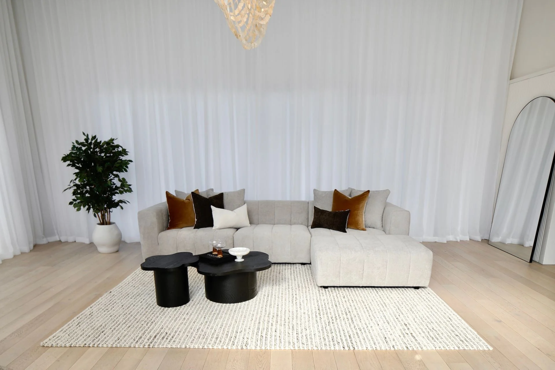 Laurent 3 Seater with Reversible Chaise - Cuddle Cobblestone - Image 4