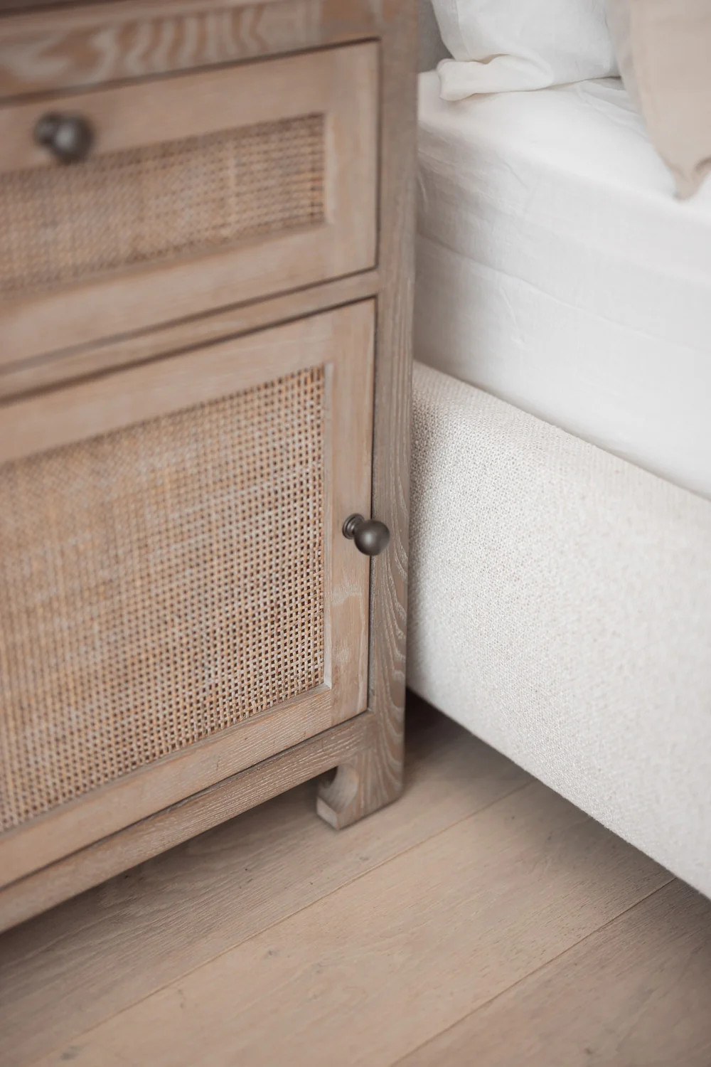 Liora 1 Drawer 1 Door Bedside - Image 4
