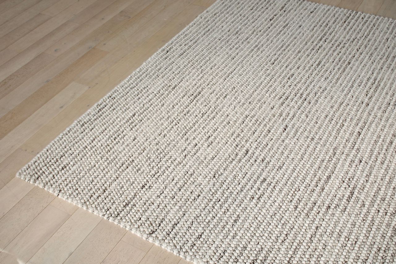 Ovation Rug - Quartz - Image 2