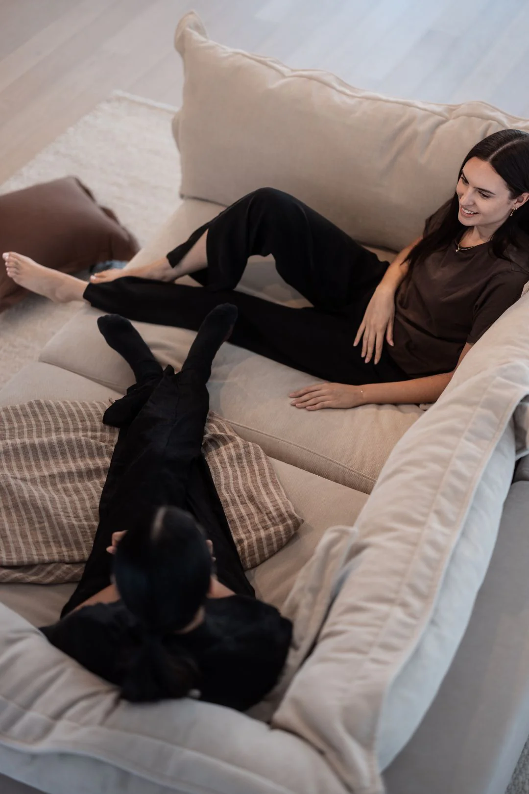 Reeves Day Bed Lounge - Exclusive Cobblestone - Image 4