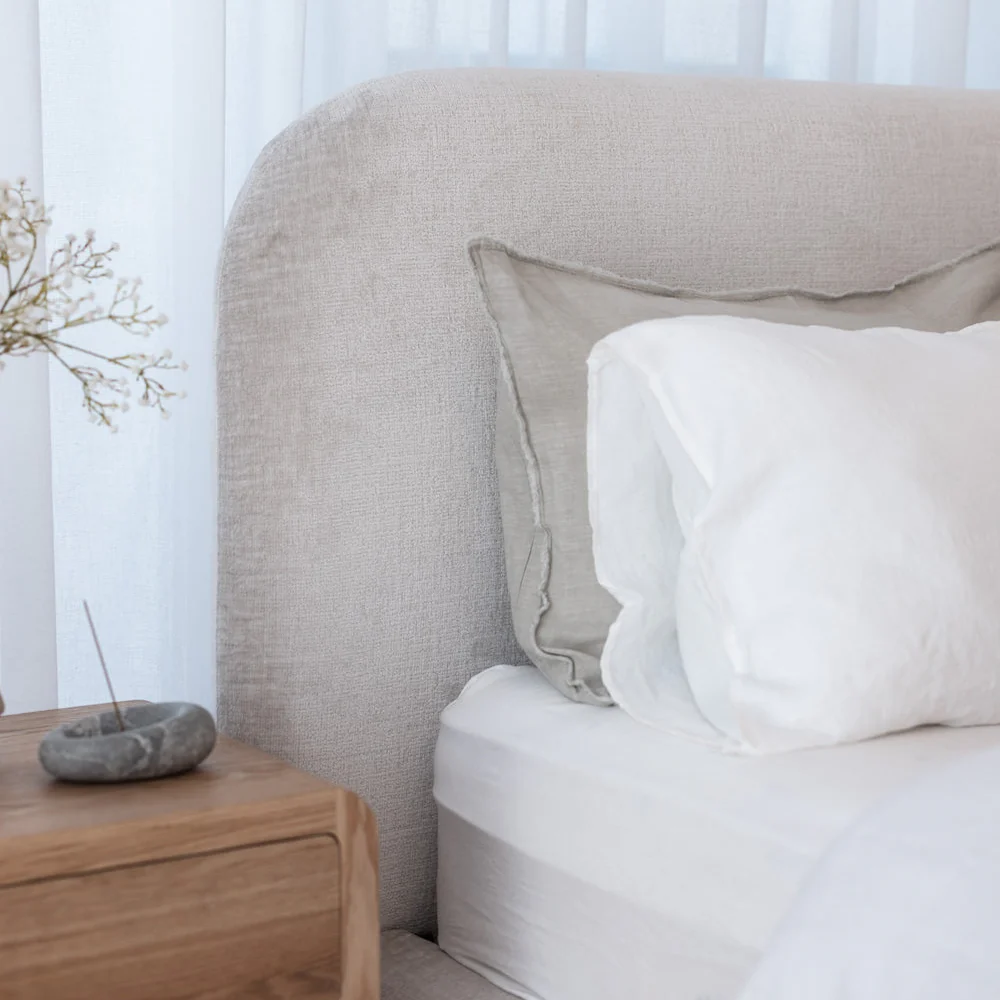 Saana Bed - Image 4