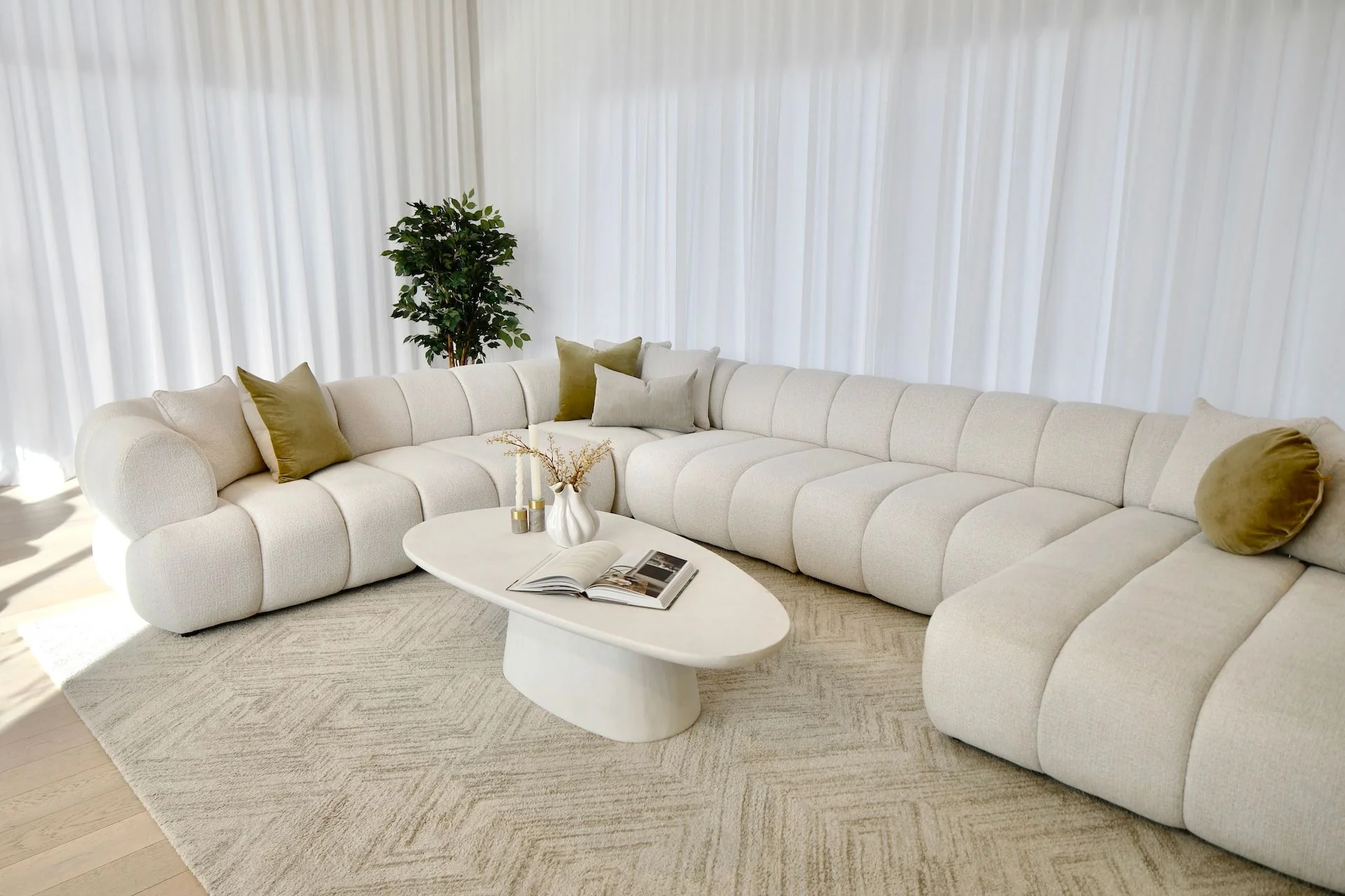 Savannah Corner Lounge with Chaise - Vanilla - Image 2