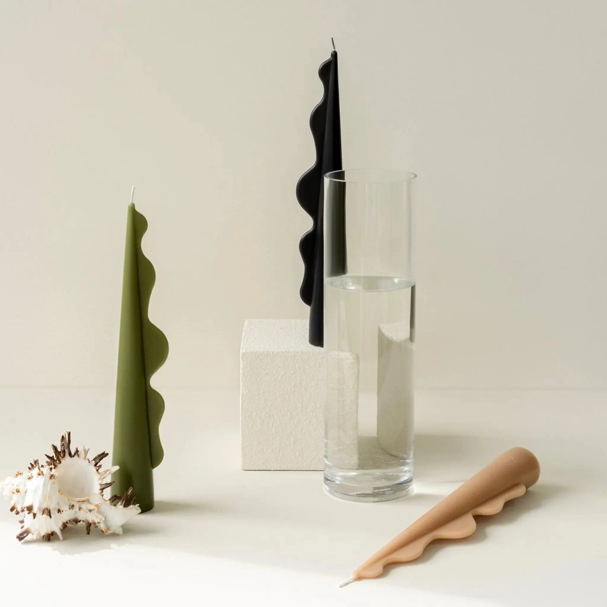 Seaweed Pillar Candle - Toffee - Image 3