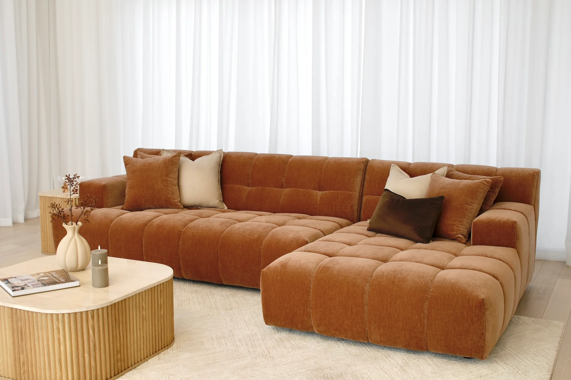 Valletta 3.5 Seater with Chaise - Mystique Biscoff - Image 2